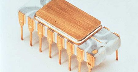 40 lat temu powstał pierwszy mikroprocesor