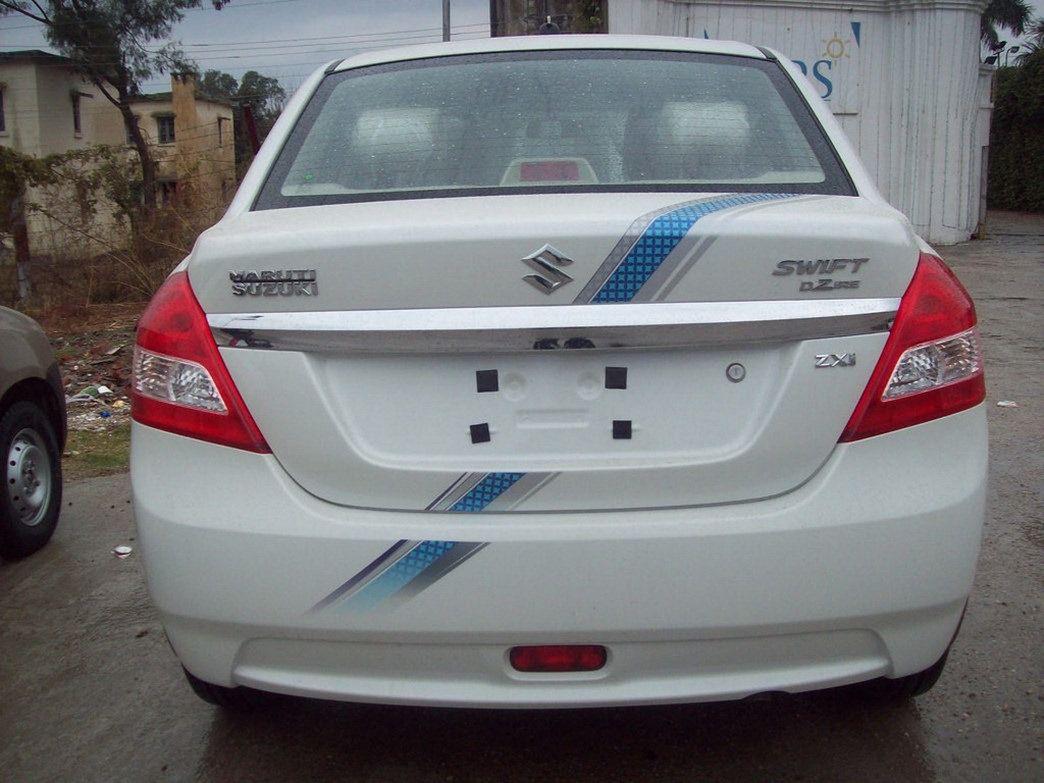 Suzuki Dzire 2012