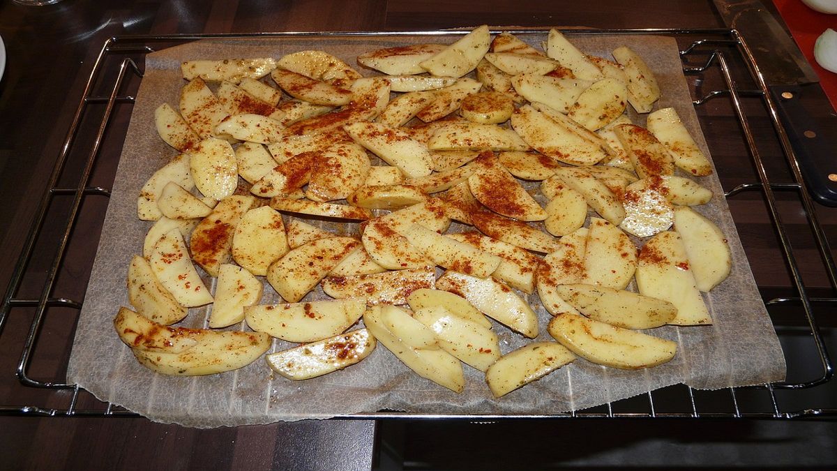 Pieczne ziemniaki - przepis. Fot. Pixabay