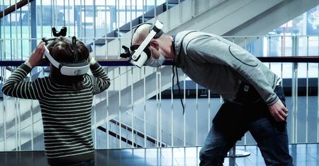 Wizja przyszłości czy pułapka percepcyjna? Nowe technologie VR na rozdrożu