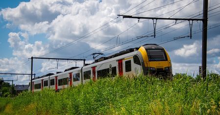 Nowa era podróży. Rewolucja na trasie kolejowej Belfast-Dublin