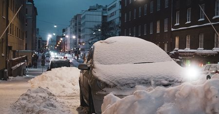 Chaos komunikacyjny w Monachium, zamknięte lotnisko i problemy kolejowe