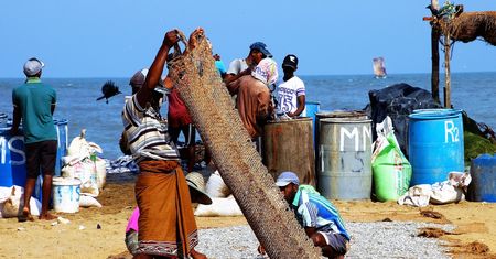Wzrost niepokoju Włochów dotyczący nielegalnej migracji: sondaż wskazuje na potrzebę zamknięcia granic