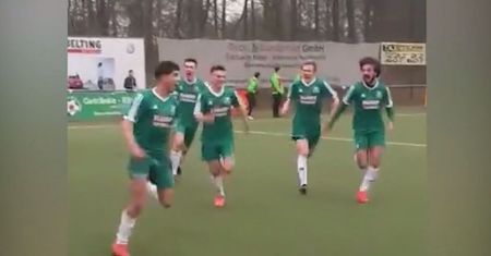 #dziejesiewsporcie: trafił przewrotką i oszalał z radości. Genialny gol z Niemiec