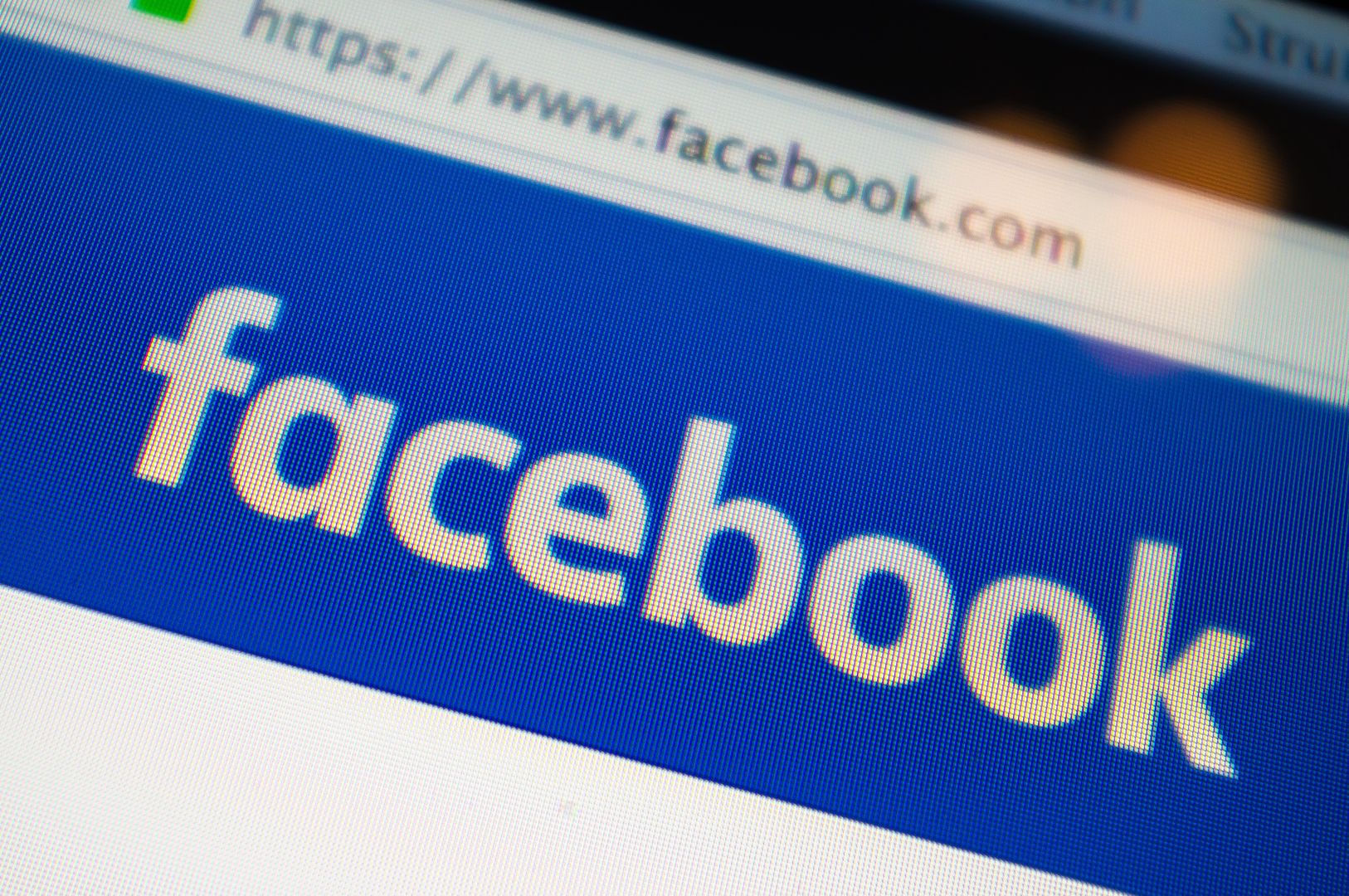 Największy atak hakerski w historii. "Skradziono dane 1,5 mld użytkowników Facebooka"