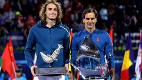 Stefanos Tsitsipas pogratulował Federerowi 100. triumfu. "Roger to legenda"
