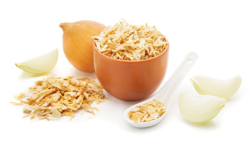 Suszona cebula w płatkach