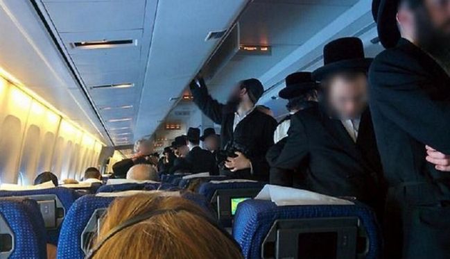 Chaos w samolocie. Żydzi nie chcieli siedzieć obok kobiet