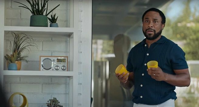 Snickers z reklamą dla nieogarniających