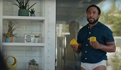 Snickers z reklamą dla nieogarniających