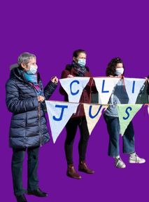 Seniorki protestują przed upałami. Kobiety pozwały rząd