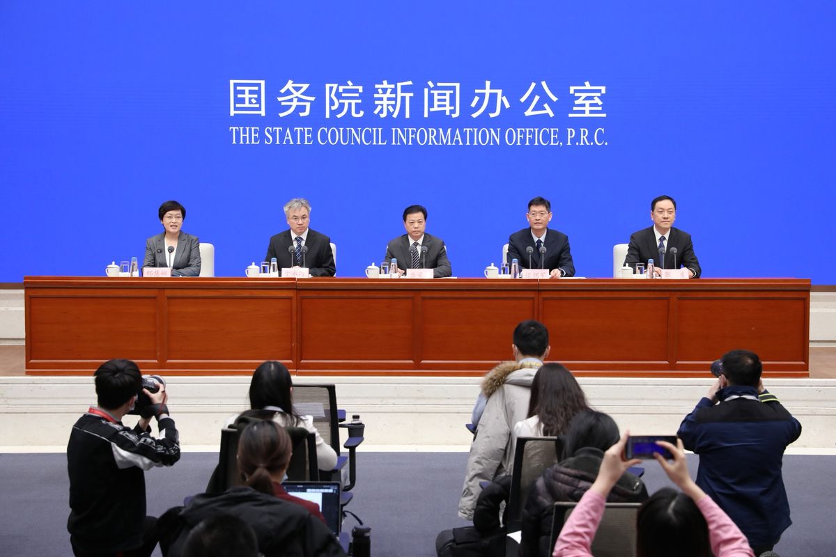 Biuro Chińskiej Rady Państwa przekazało jasne stanowisko, że państwo nie powstrzyma się przed użyciem siły w sprawie zjednoczenia z Tajwanem 