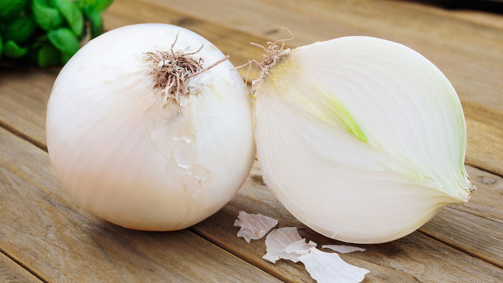 Mrożona w całości cebula