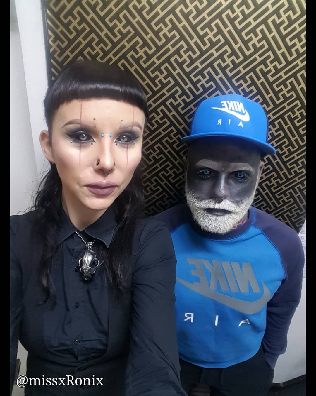 Veronica - "Miss xRonix" Blades od 16 roku życia zmienia swoje ciało