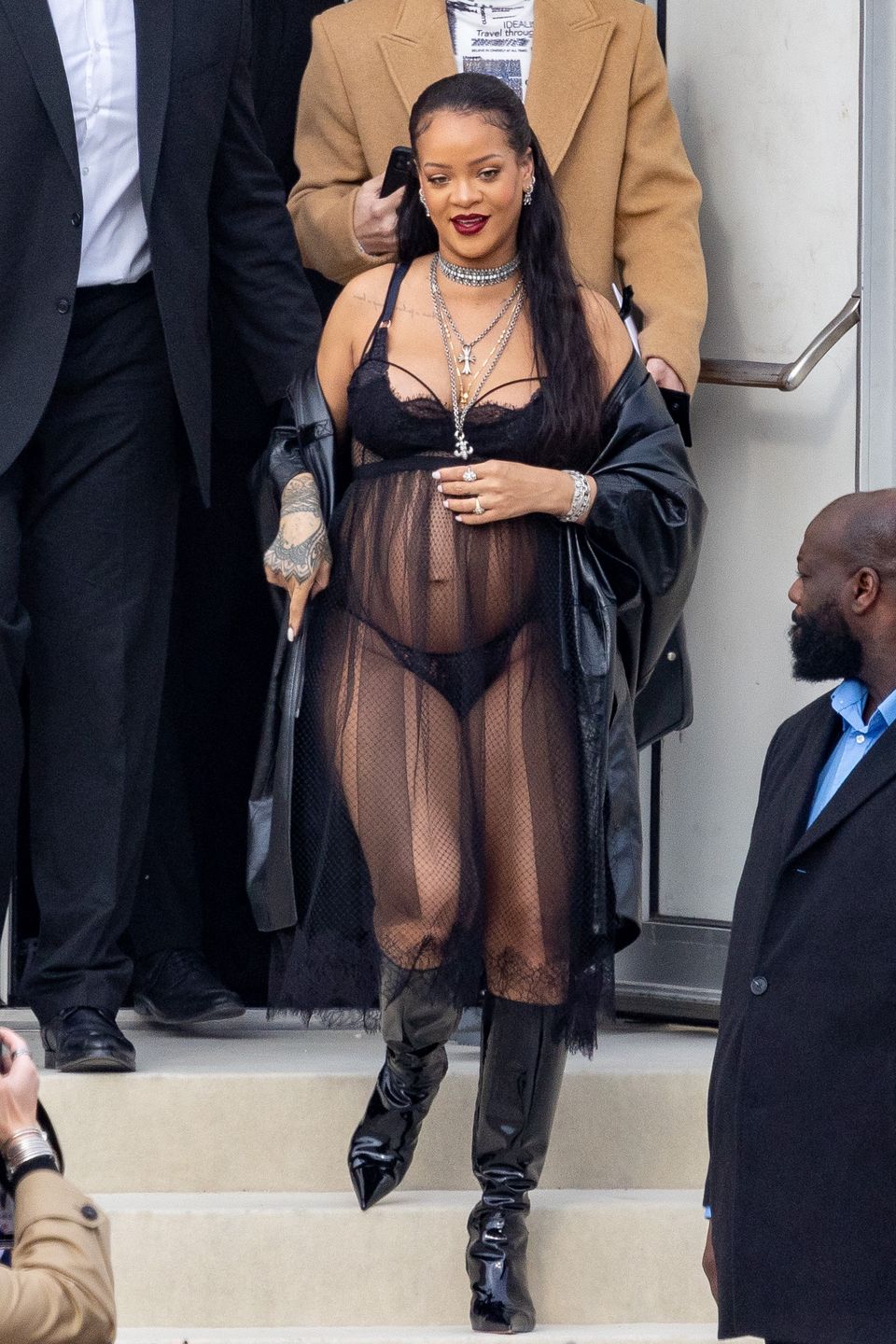 Rihanna w oryginalnej kreacji na pokazie Diora