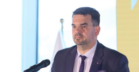 Jest dymisja w rządzie. Jacek Tomczak złożył rezygnację