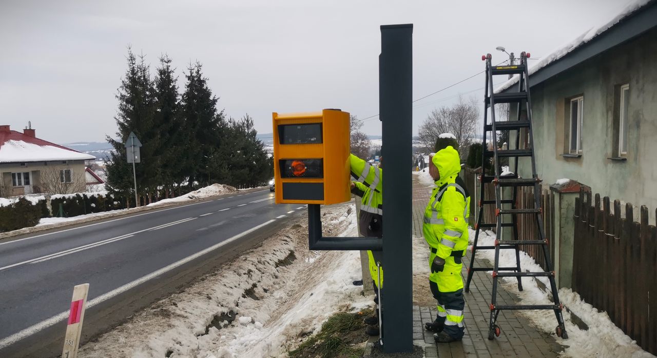 Pętla się zaciska. Nowe fotoradary już prawie w komplecie