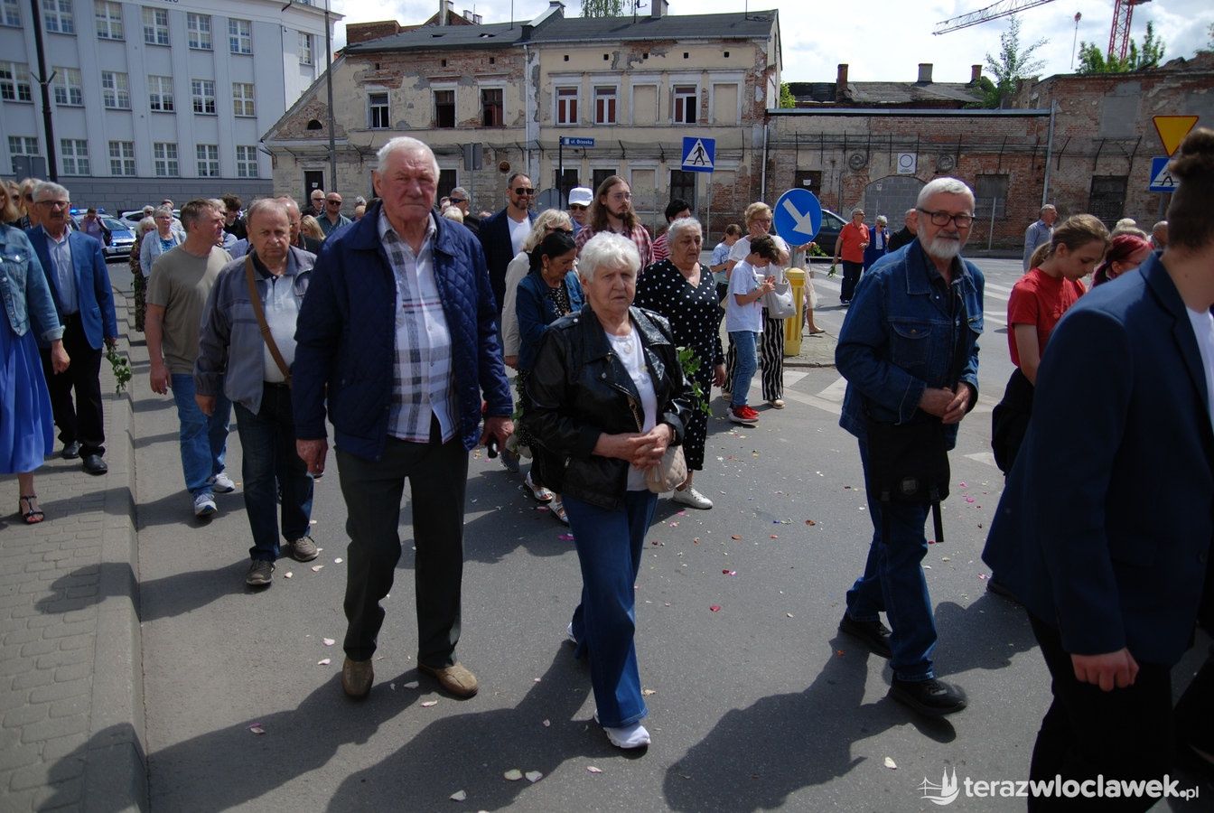 Miejska procesja Bożego Ciała przeszła ulicami Włocławka