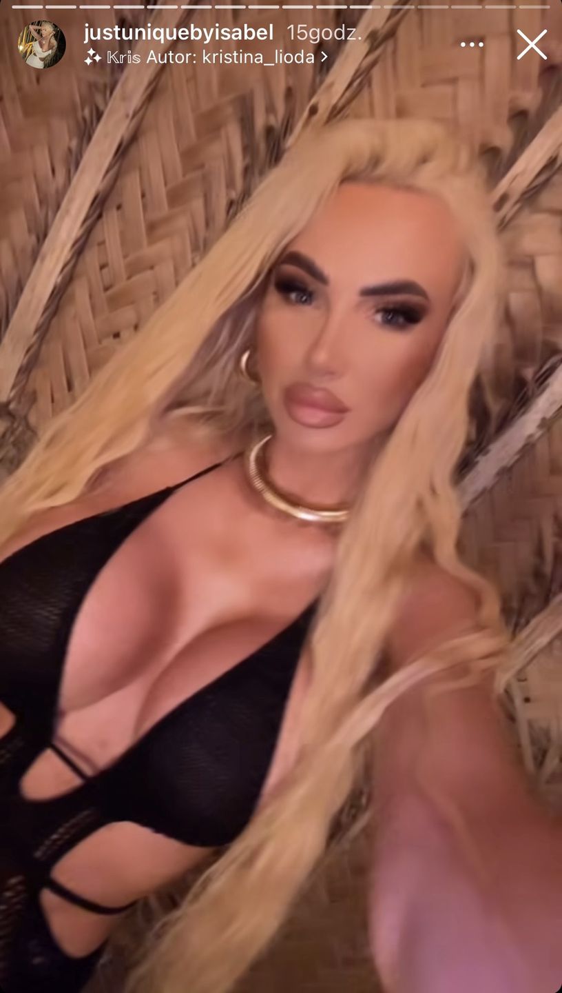 Izabela Macudzińska w wyciętej sukience
