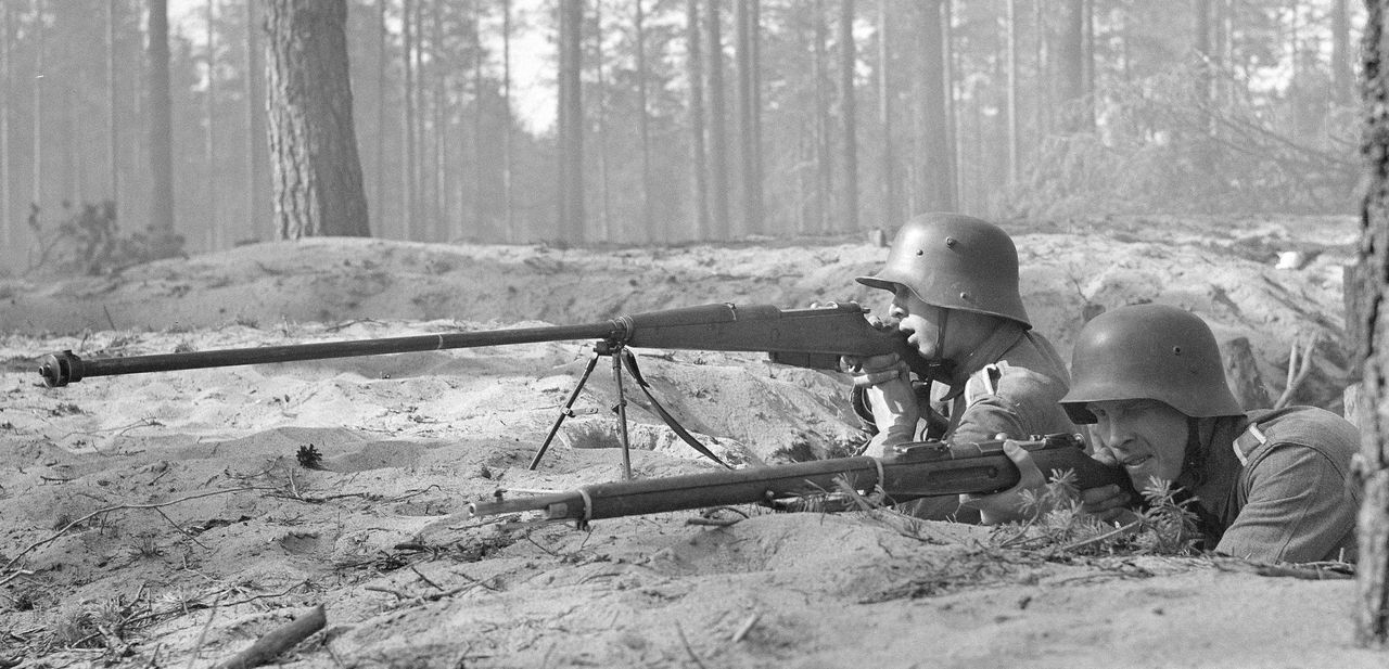 Z karabinu przeciwpancernego Ur korzystali także Finowie podczas walk z Sowietami.
