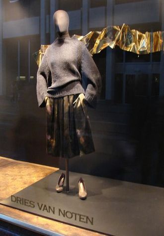 Awangardowa i mieszczańska? Moda w Antwerpii