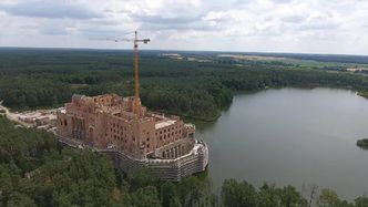 Zamek w Stobnicy. Jest postępowanie administracyjne ws. nieważności pozwolenia na budowę