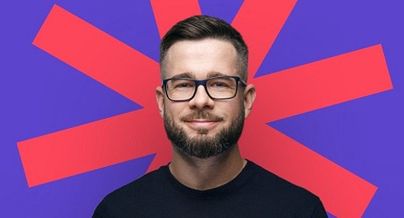 Michał Wiśniewski w agencji Ancymony