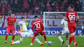 Widzew Łódź dalej wygrywa u siebie. Korona Kielce strącona do strefy spadkowej
