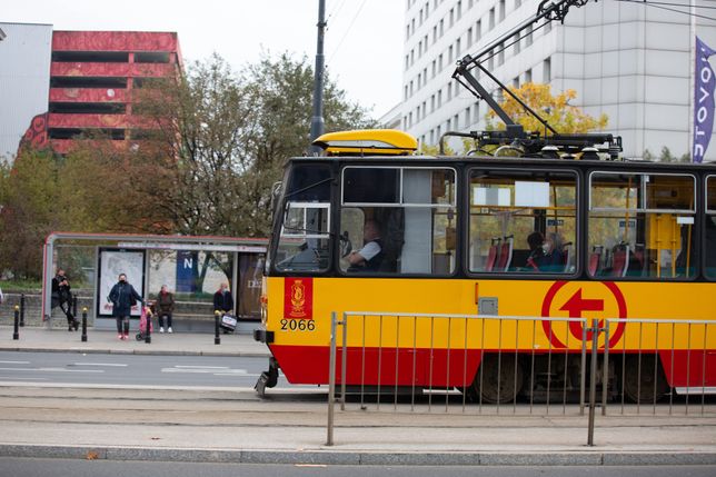 autobus tramwaj warszawa ztm komunikacja miejska transport publiczny