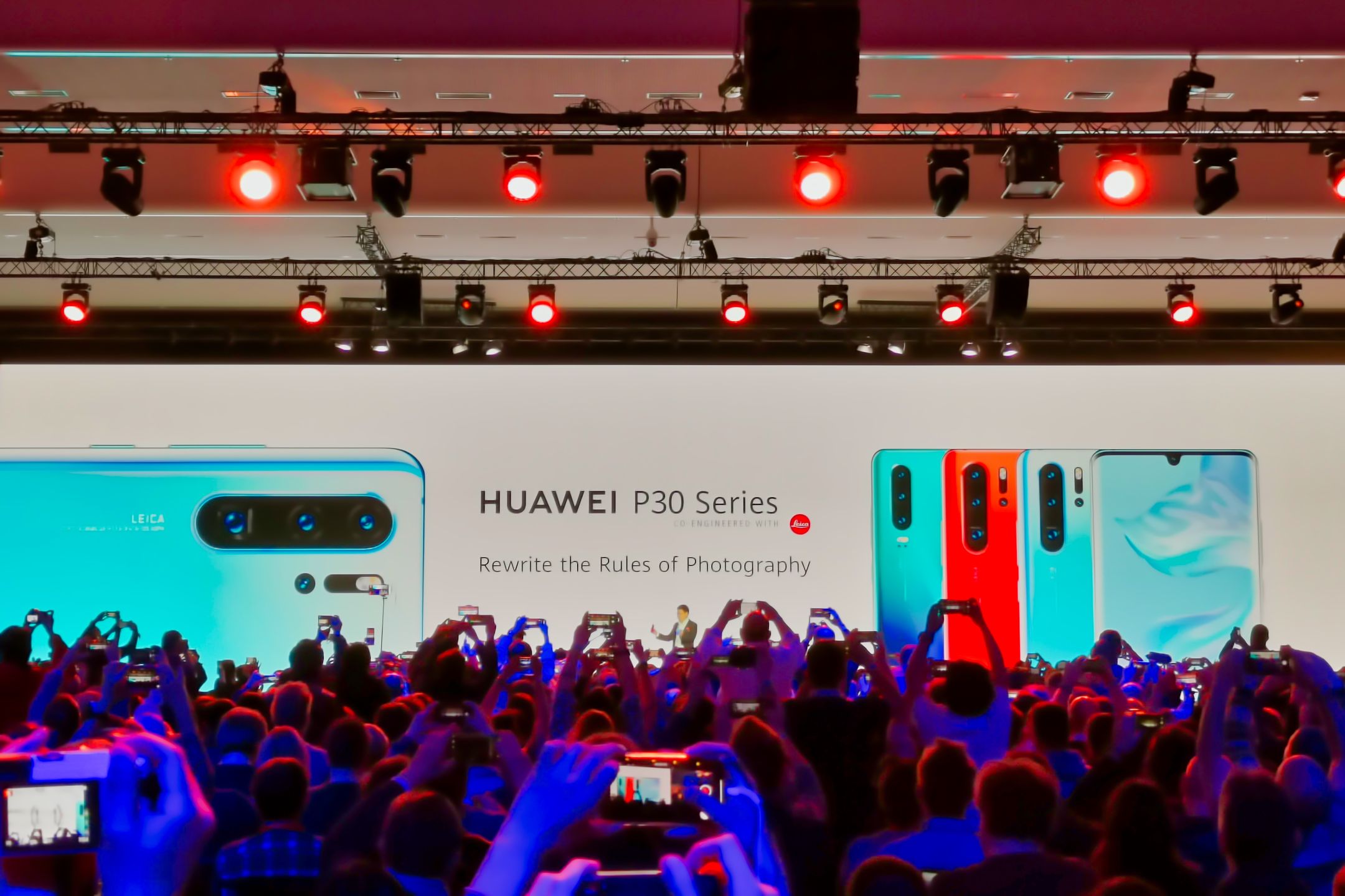 Huawei P30 i P30 Pro oficjalnie. Nawet 50-krotny zoom i superczuła matryca 1