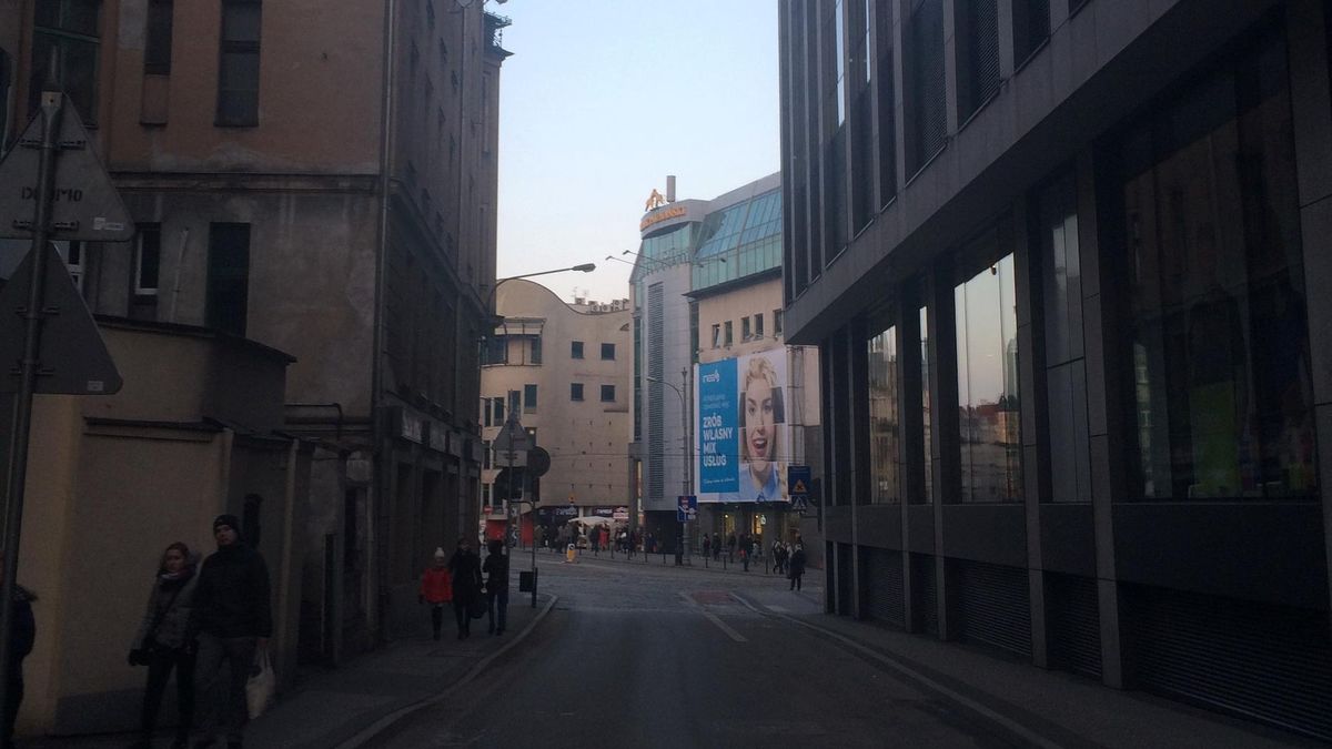 Mimo że sąsiedzi poszli do sądu, galeria powstała. Teraz niewykluczona jest przebudowa.