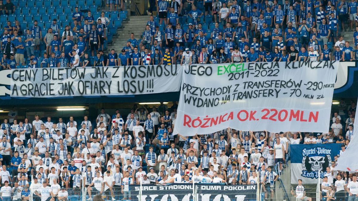 Zdjęcie okładkowe artykułu: PAP / Jakub Kaczmarczyk / Kibice Lecha Poznań coraz mocniej poirytowani wynikami zespołu