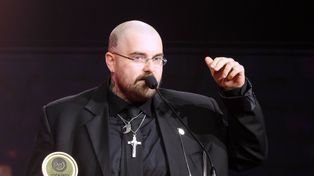 Kiedy rap przestaje być tylko muzyką. Ciekawy przypadek Bedoesa 2115