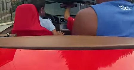 Ferrari California rozbite w trakcie jazdy próbnej