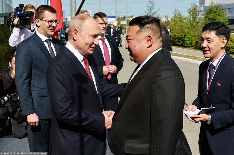 Putin spotkał się z Kim Dzong Unem. Kreml liczy na dostawy broni