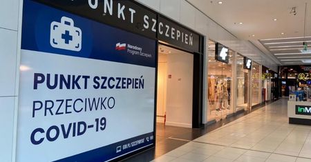 Biznes nie ma złudzeń. "To szczepienia powinny być lekarstwem, a nie niszczące lockdowny"