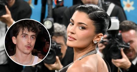 Kylie Jenner sama na MET Gala 2025. Timothée Chalamet wielkim nieobecnym imprezy. Wiemy, co wtedy robił