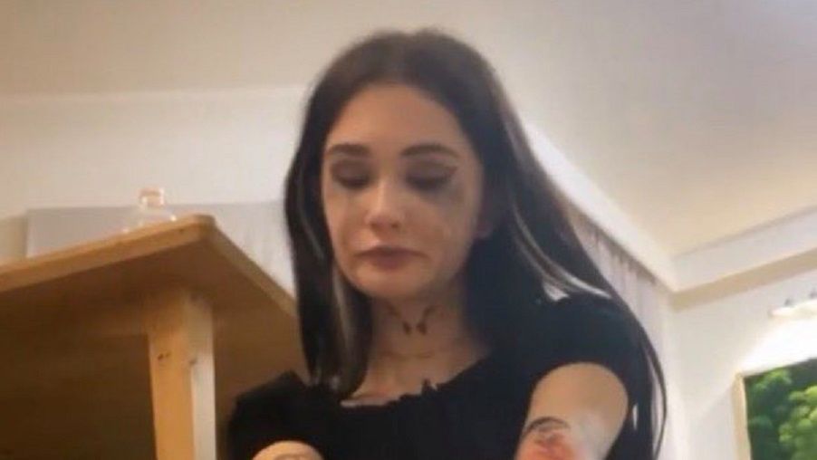 Nastoletnia instagramerka pocięła się w relacji na żywo. Co się stało z Queen of the Black? "To wołanie o pomoc"