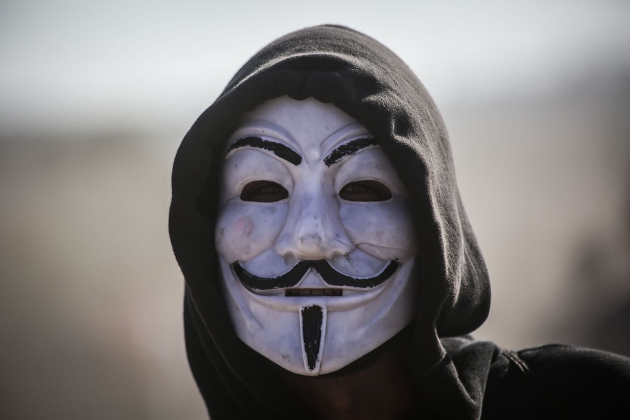 Anonymous nie próżnują. Przeprowadzili atak na rosyjski serwis propagandowy