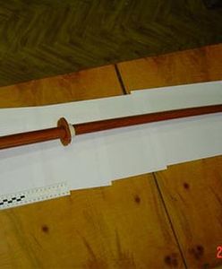 10 nastolatków pobiło się w łódzkim sklepie o dziewczynę