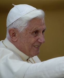 "Skandal pedofilski nie osłabił autorytetu papieża"