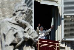 Papież solidaryzuje się z pracownikami fabryk