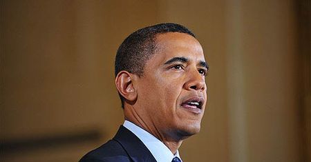 Obama: przed komputerowymi terrorystami obroni nas "car"