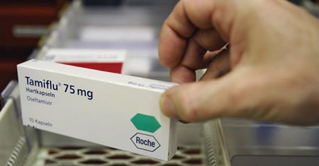 Brali lek na grypę A/H1N1 - mogą mieć udar