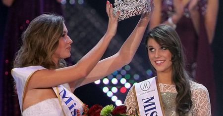 Katarzyna Krzeszowska została Miss Polski 2012