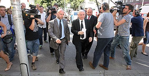 Znamy pytania zadane Kaczyńskiemu w prokuraturze