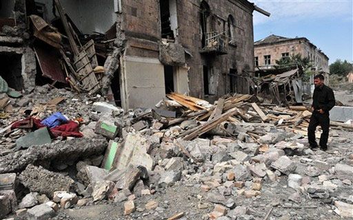 "W Gruzji wciąż są bomby - zabiły 16 ludzi"