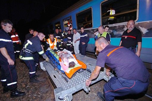 Co najmniej 13 osób rannych w wypadku kolejowym