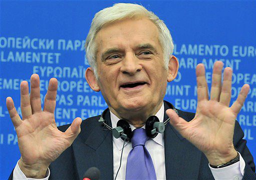 Buzek dopisał miasta do listy kandydatów na biuro PE