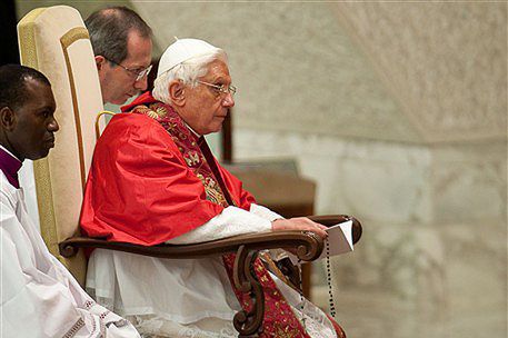 Benedykt XVI modlił się o pokój w Afryce